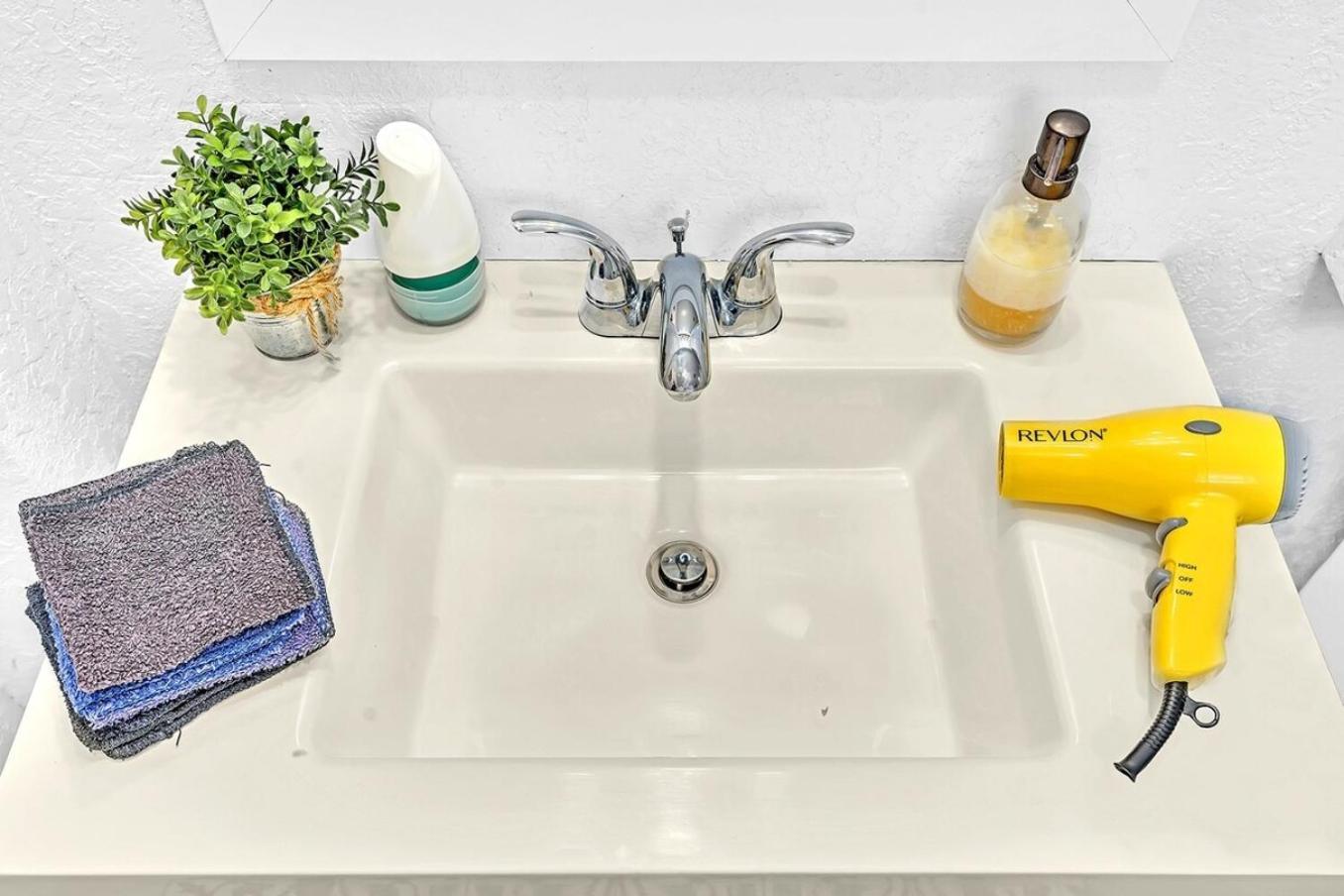 Boutique One Bdrm Close To Aventura Mall & Beach Hallandale Beach Buitenkant foto