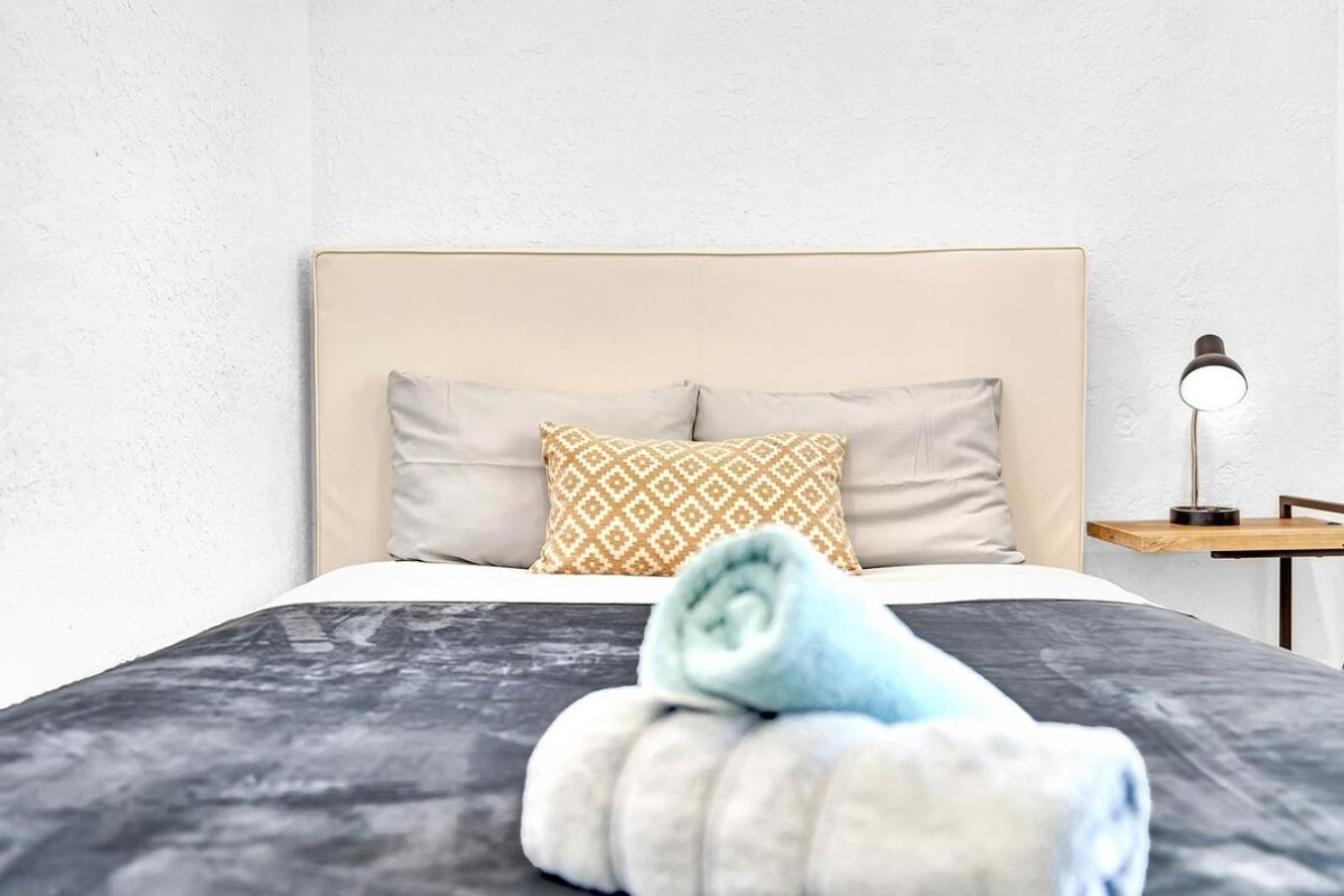 Boutique One Bdrm Close To Aventura Mall & Beach Hallandale Beach Buitenkant foto